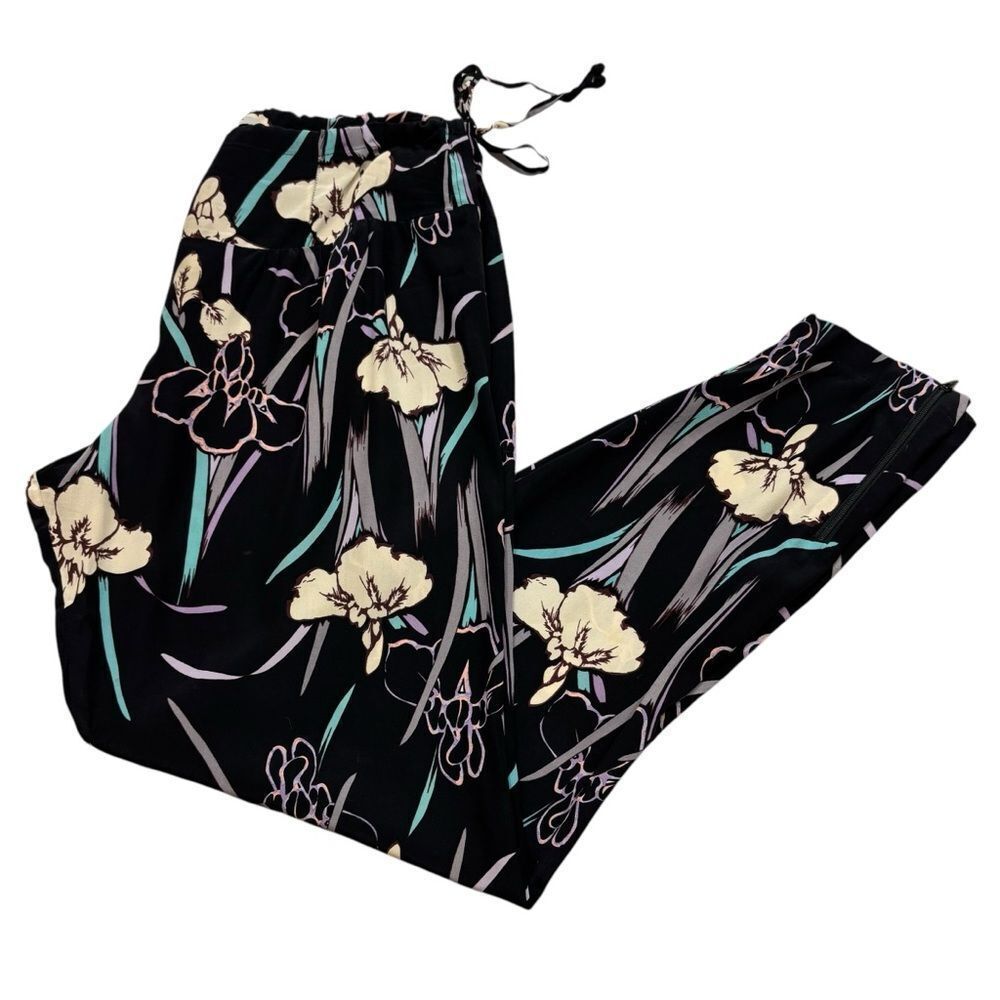 Ladies Tucker Brand Black and Floral Side Tie Pants Size Medium